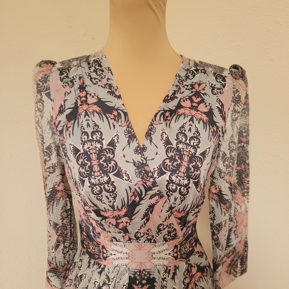 Reiss Lacey Paisley Print Textured Mini Dress - Picture 5 of 8